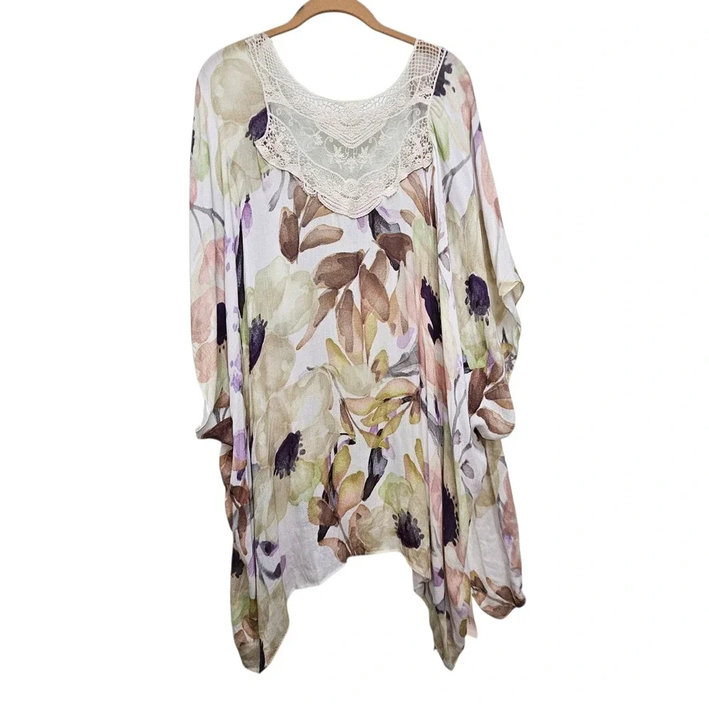 Elizabeth Gillett Anthropologie Kimono Wrap OS Floral Lace Trim Boho Shrug Fairy